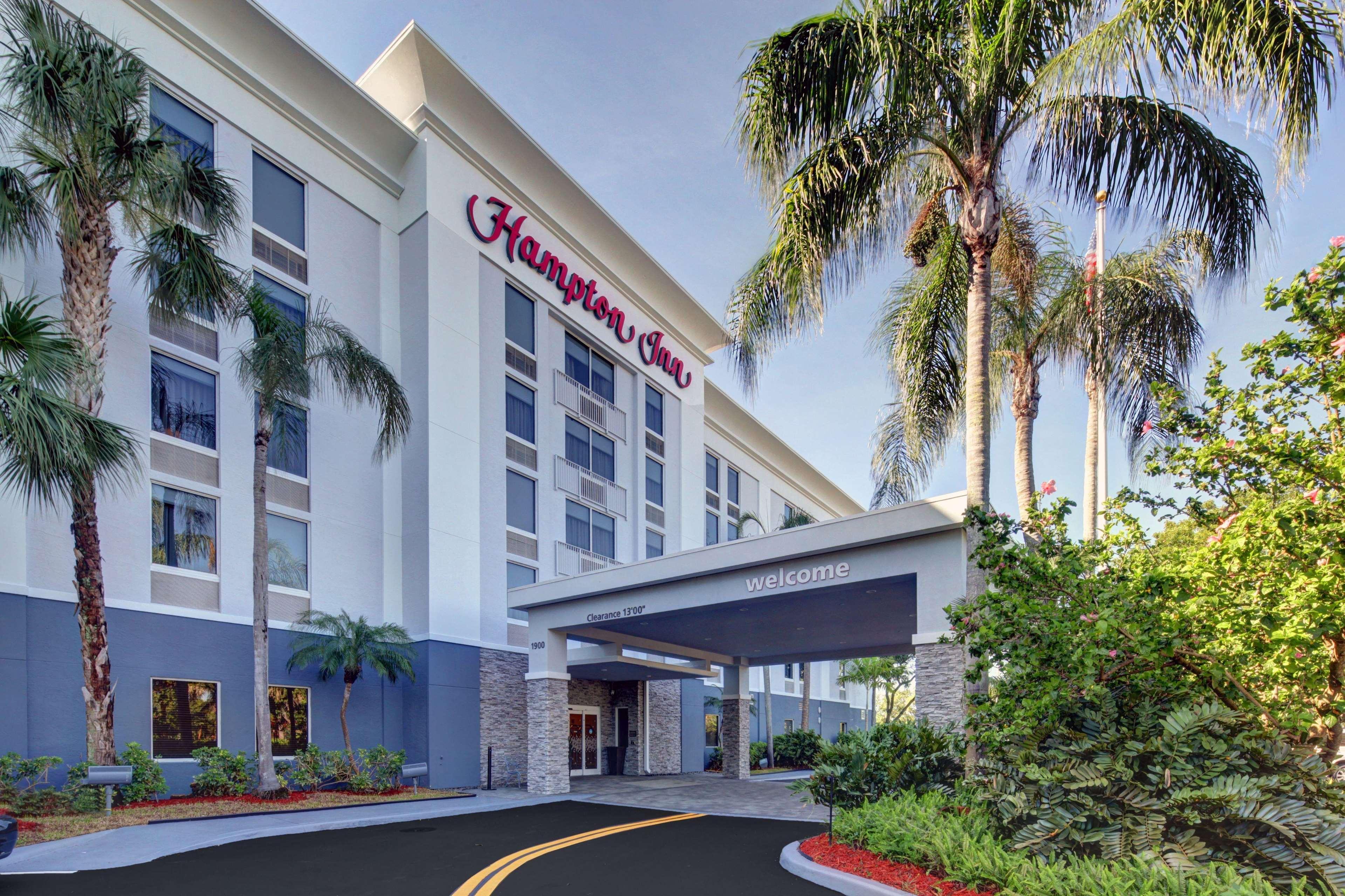 Hampton Inn Pembroke Pines Esterno foto