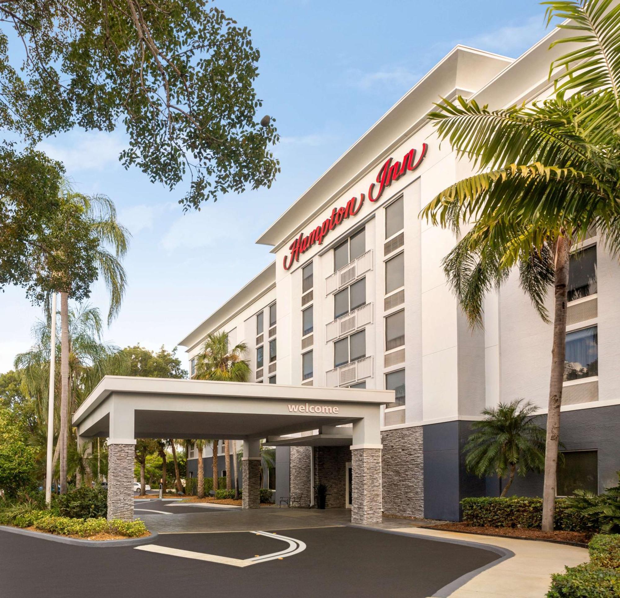 Hampton Inn Pembroke Pines Esterno foto