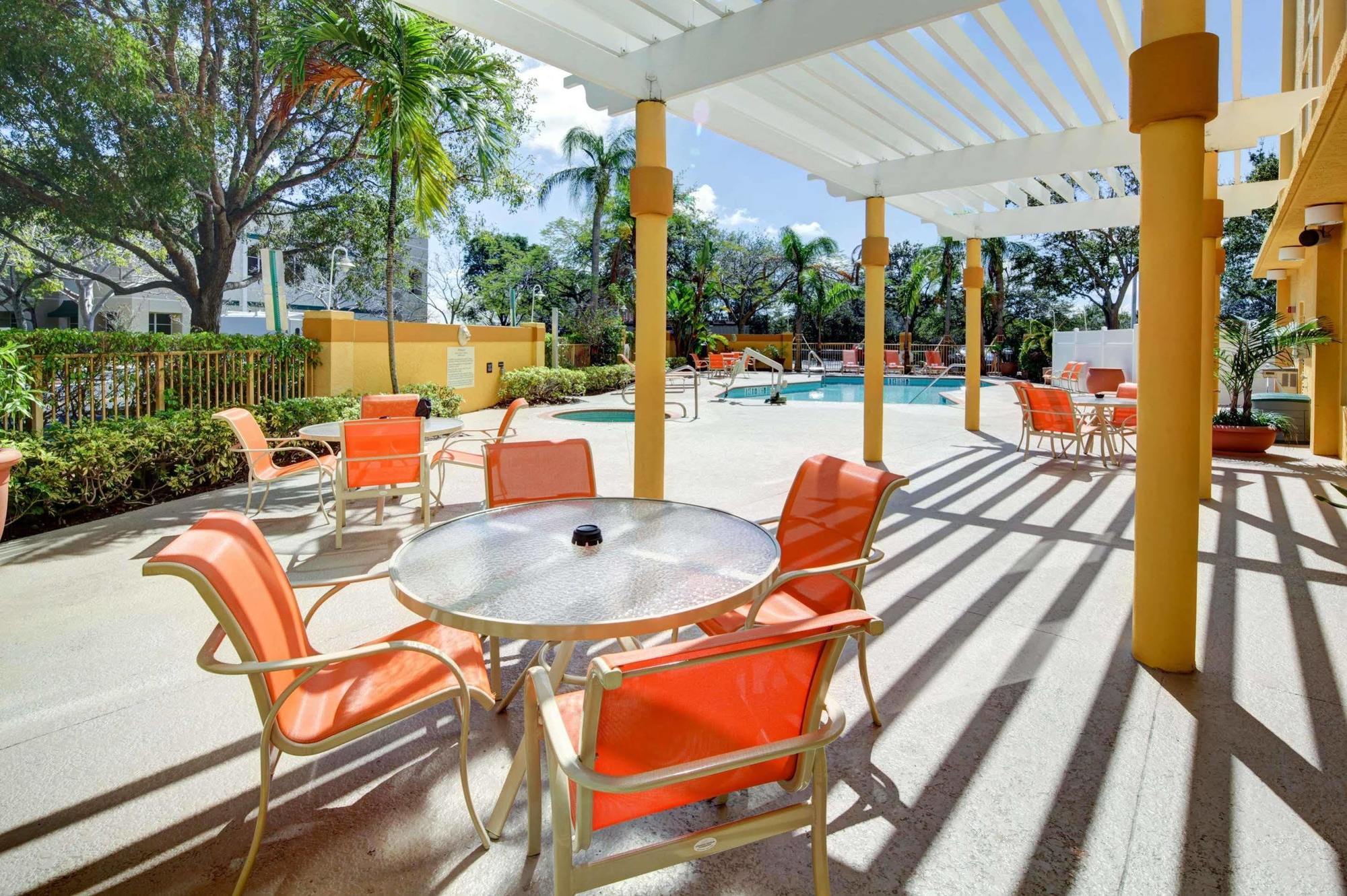 Hampton Inn Pembroke Pines Esterno foto